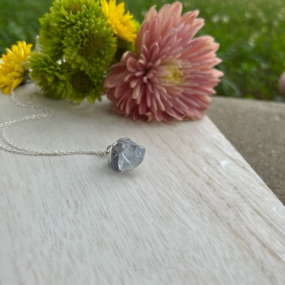 Celestite Crystal Pendant Necklace - Picture 2 of 3